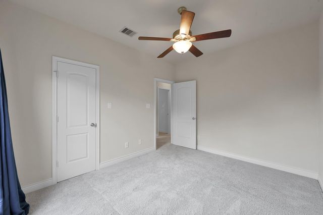122 Kinnerly Peak Place, Montgomery, TX 77316