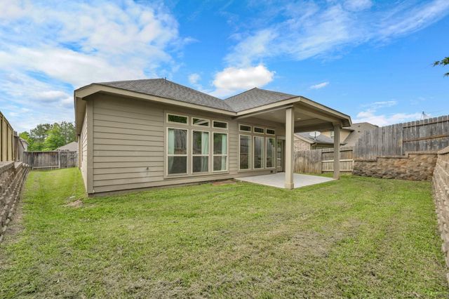 122 Kinnerly Peak Place, Montgomery, TX 77316