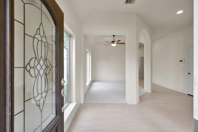 122 Kinnerly Peak Place, Montgomery, TX 77316