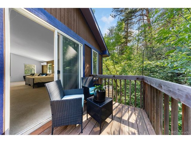 32 Idlewild Ln, Loveland, CO 80537