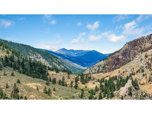 32 Idlewild Ln, Loveland, CO 80537