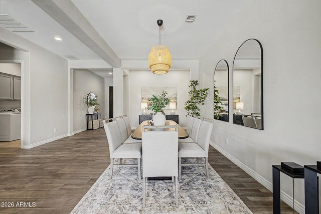 10717 E TARRAGON Avenue, Mesa, AZ 85212