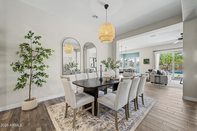10717 E TARRAGON Avenue, Mesa, AZ 85212