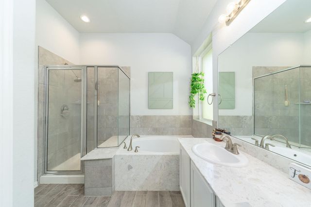 99 Road 6605, Dayton, TX 77535