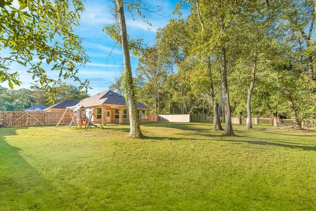 99 Road 6605, Dayton, TX 77535