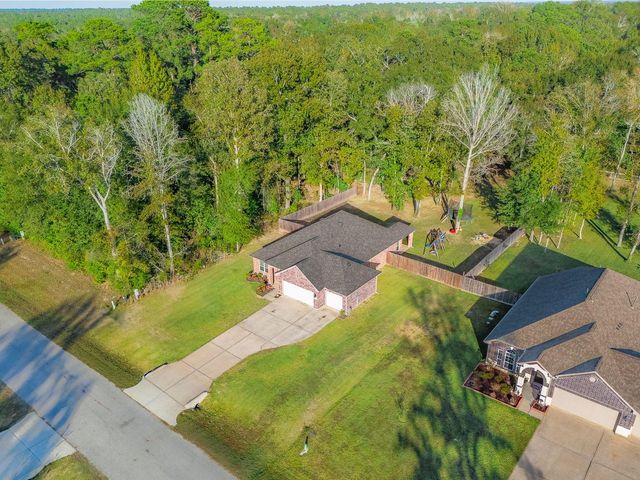 99 Road 6605, Dayton, TX 77535