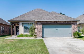 111 Gray Birch Loop, Youngsville, LA 70592