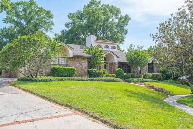215 SOVEREIGN COURT, Altamonte Springs, FL 32701