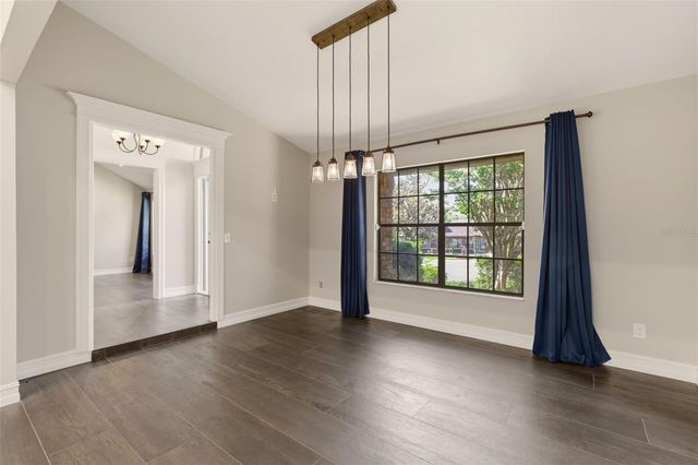 215 SOVEREIGN COURT, Altamonte Springs, FL 32701