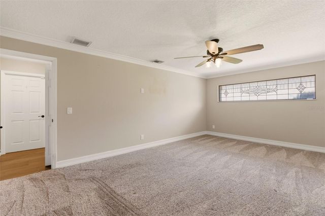 215 SOVEREIGN COURT, Altamonte Springs, FL 32701