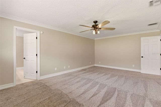 215 SOVEREIGN COURT, Altamonte Springs, FL 32701