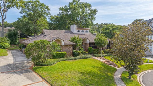 215 SOVEREIGN COURT, Altamonte Springs, FL 32701