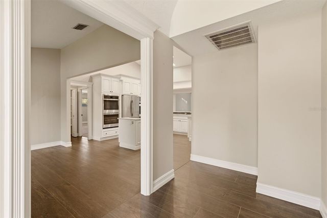 215 SOVEREIGN COURT, Altamonte Springs, FL 32701
