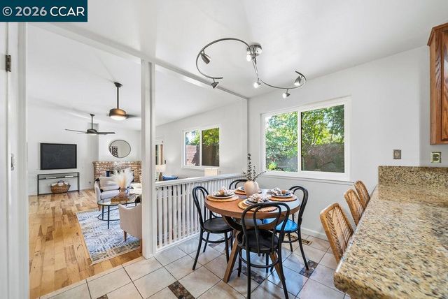 555 Kismet Ct, Walnut Creek, CA 94597