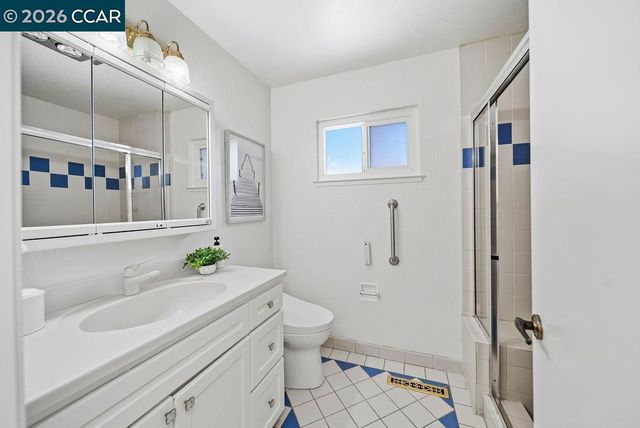 555 Kismet Ct, Walnut Creek, CA 94597