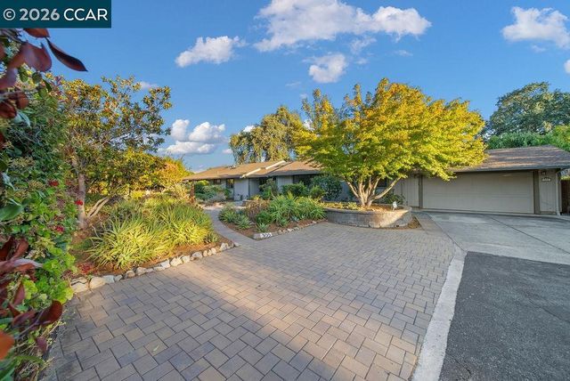 555 Kismet Ct, Walnut Creek, CA 94597