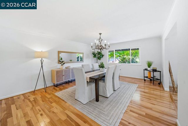 555 Kismet Ct, Walnut Creek, CA 94597