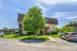 11136 Center Road C, Palos Hills, IL 60465
