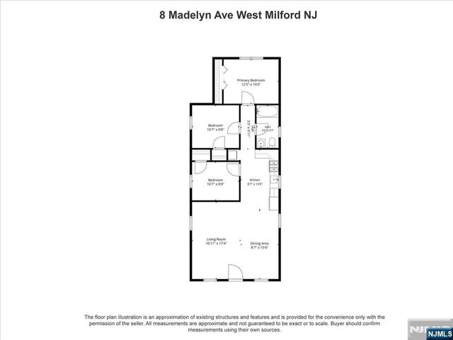 8 Madelyn Avenue, West Milford, NJ 07480