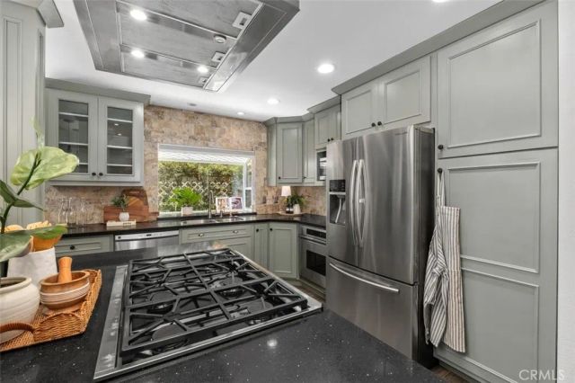 22071 Teresa, Mission Viejo, CA 92692