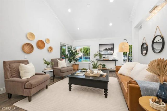 22071 Teresa, Mission Viejo, CA 92692