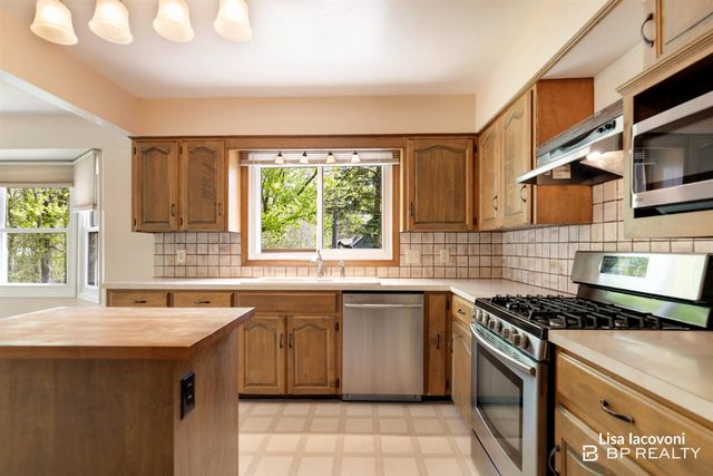 4125 Imperial Drive, Grand Rapids, MI 49534