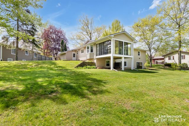 4125 Imperial Drive, Grand Rapids, MI 49534