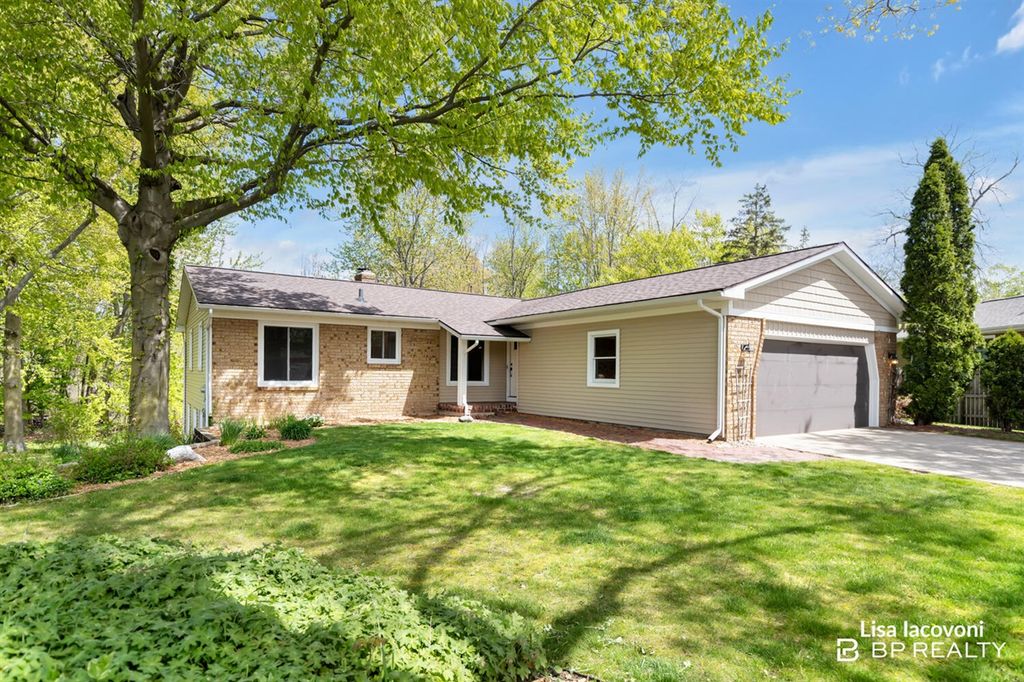 4125 Imperial Drive, Grand Rapids, MI 49534