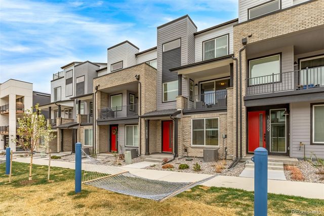 16563 Peak Way, Broomfield, CO 80023