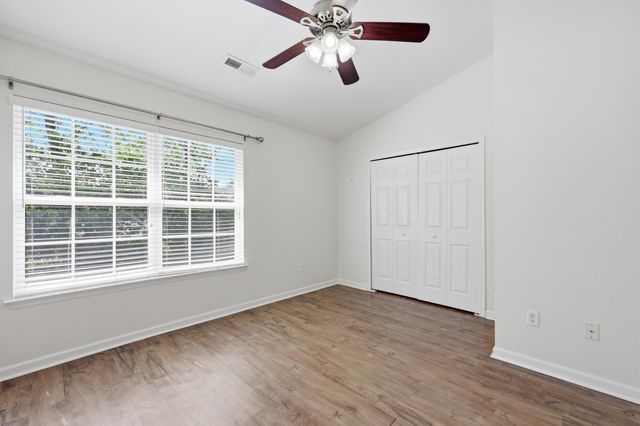 121 Hornby Circle, Goose Creek, SC 29445