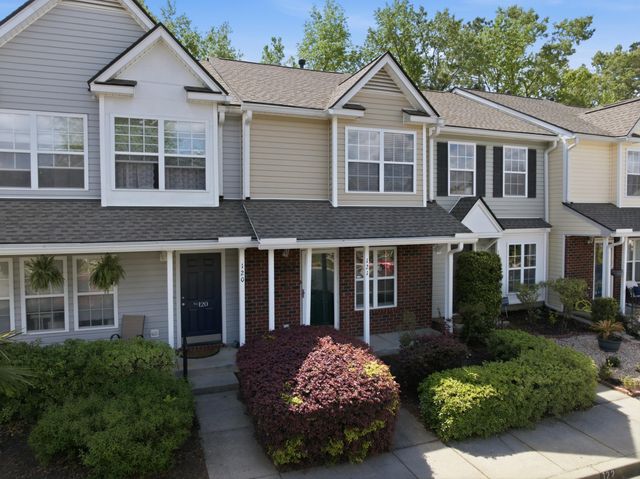 121 Hornby Circle, Goose Creek, SC 29445