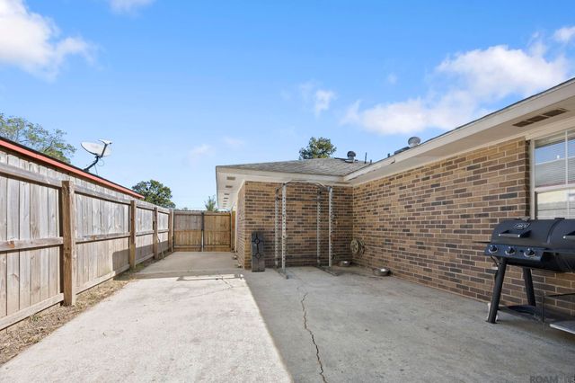 8718 Montclair St, Denham Springs, LA 70726