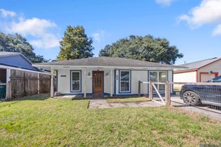 8718 Montclair St, Denham Springs, LA 70726