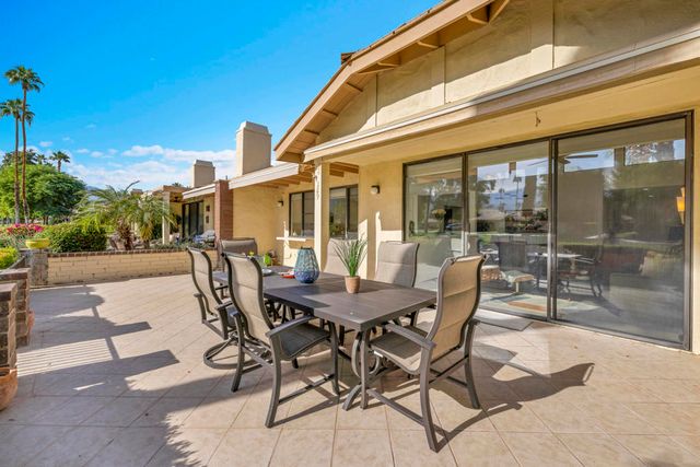 289 Castellana N, Palm Desert, CA 92260