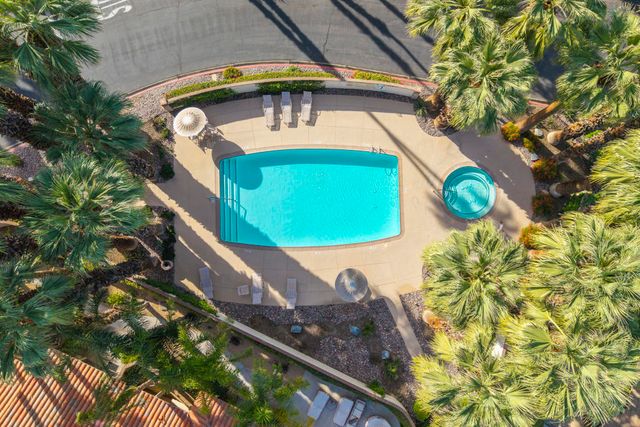 289 Castellana N, Palm Desert, CA 92260