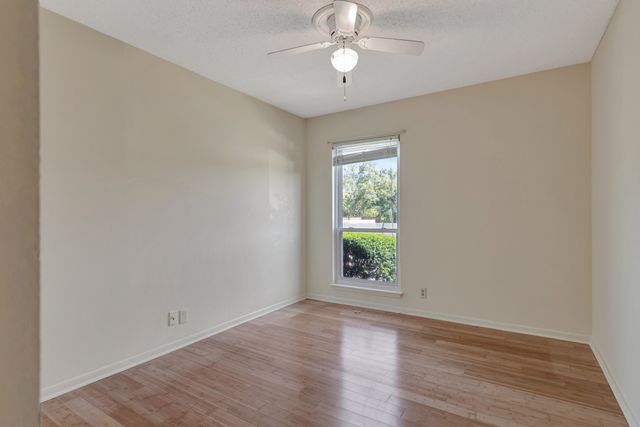 515 Basswood Ave Apt E58, Nashville, TN 37209