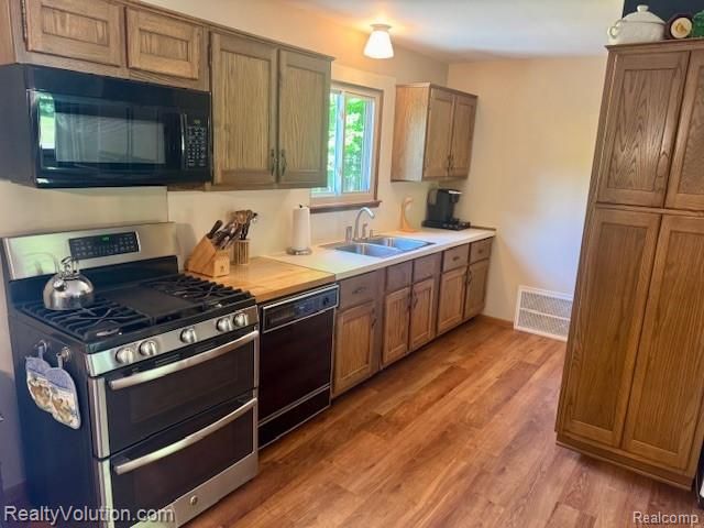1702 Birch Road, Attica, MI 48412