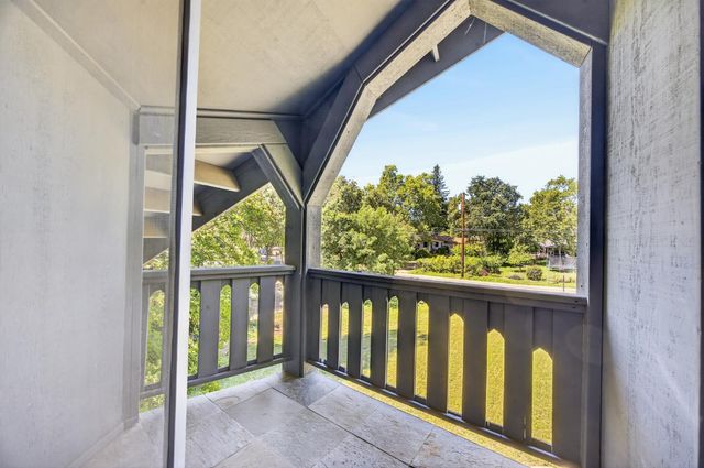 3940 Bannister Rd, Fair Oaks, CA 95628