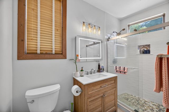 3940 Bannister Rd, Fair Oaks, CA 95628
