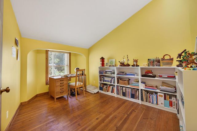 3940 Bannister Rd, Fair Oaks, CA 95628