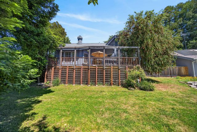 3940 Bannister Rd, Fair Oaks, CA 95628