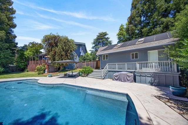 3940 Bannister Rd, Fair Oaks, CA 95628