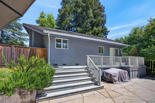 3940 Bannister Rd, Fair Oaks, CA 95628