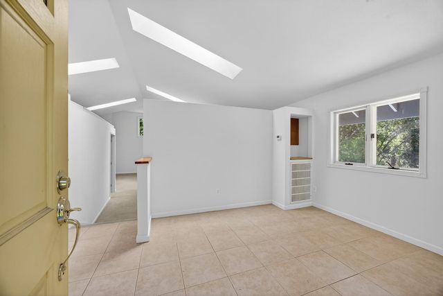 3940 Bannister Rd, Fair Oaks, CA 95628