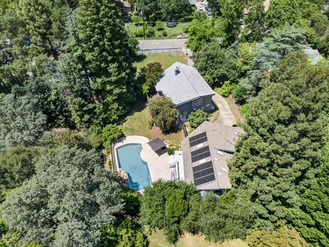 3940 Bannister Rd, Fair Oaks, CA 95628