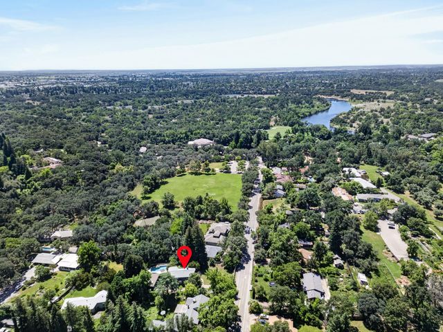 3940 Bannister Rd, Fair Oaks, CA 95628