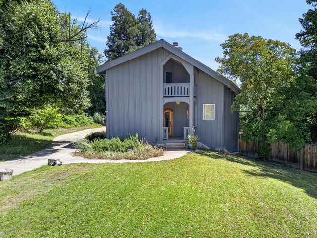 3940 Bannister Rd, Fair Oaks, CA 95628