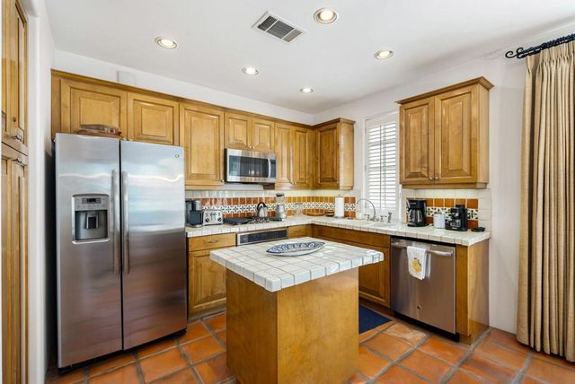 77140 Vista Flora, La Quinta, CA 92253