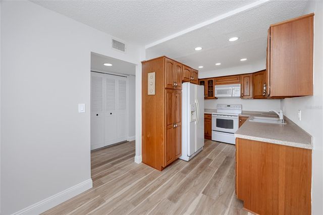 7100 SUNSET WAY 810, St Pete Beach, FL 33706