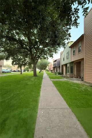 2809 Saint Joseph St L, Corpus Christi, TX 78418